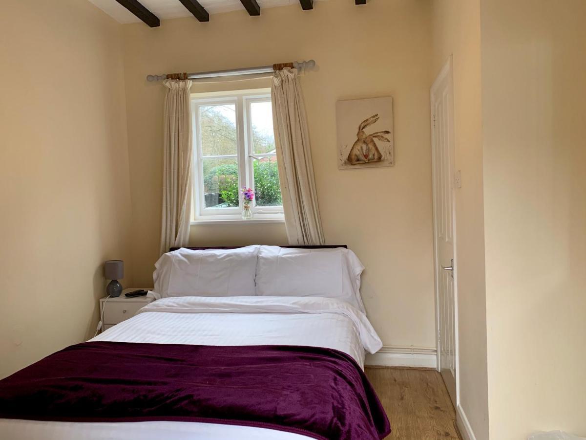 Hotel The Wheatsheaf Surrey